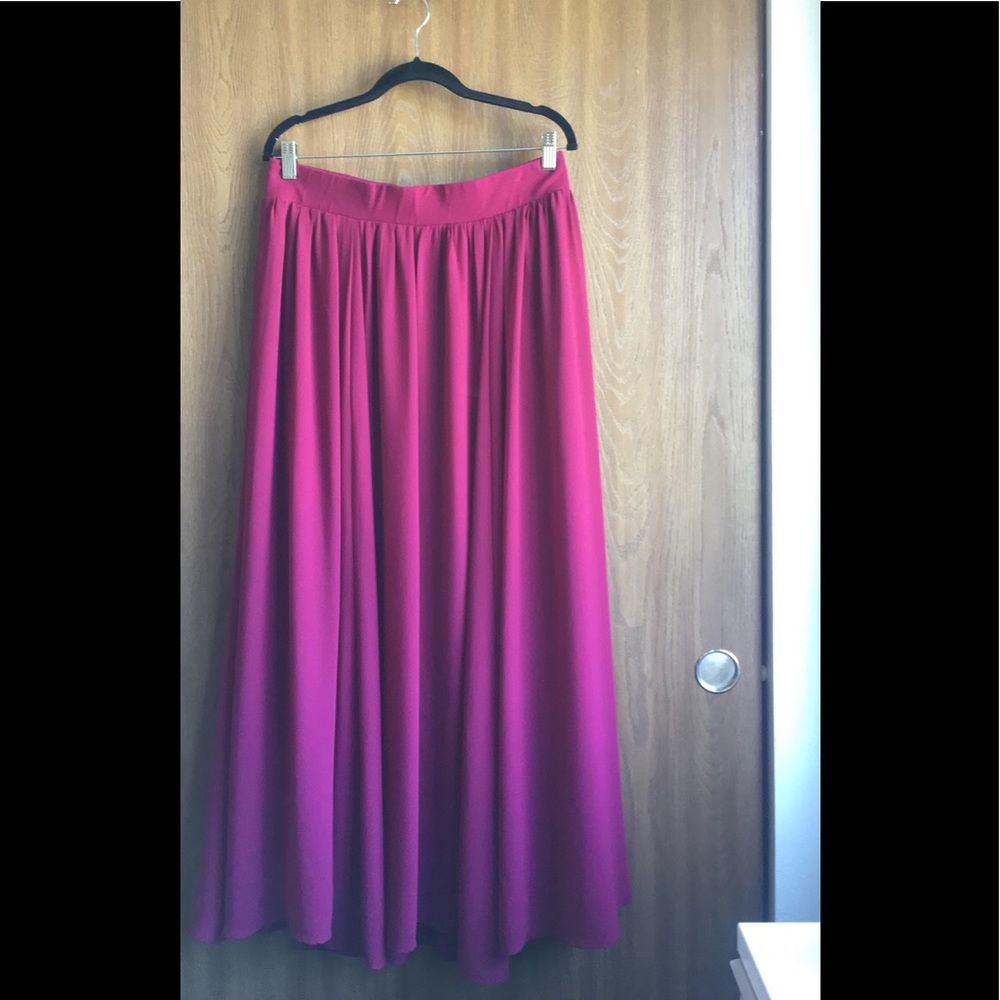 Torrid pink maxi skirt size 0
